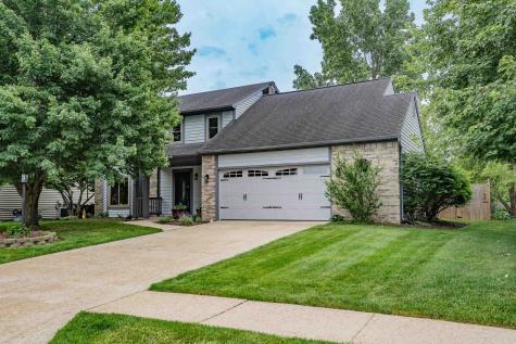 9015 Spring View Drive Fort Wayne IN 46804