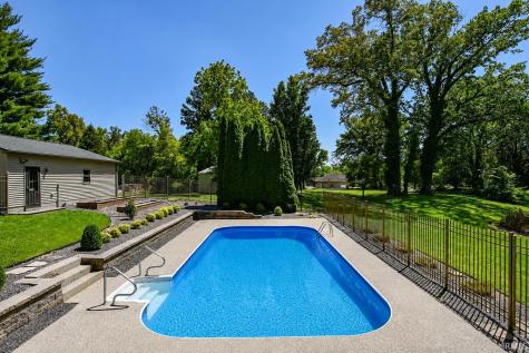 201 E Mount Pleasant Road Evansville IN 47711