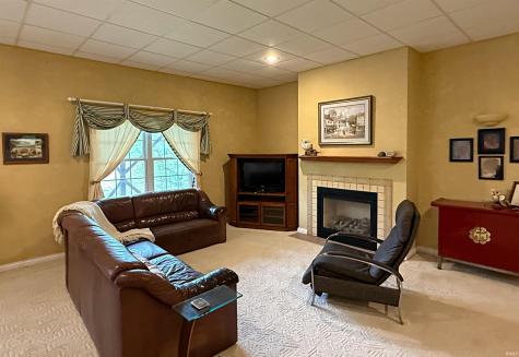 1196 Bellgrade Drive Loogootee IN 47553