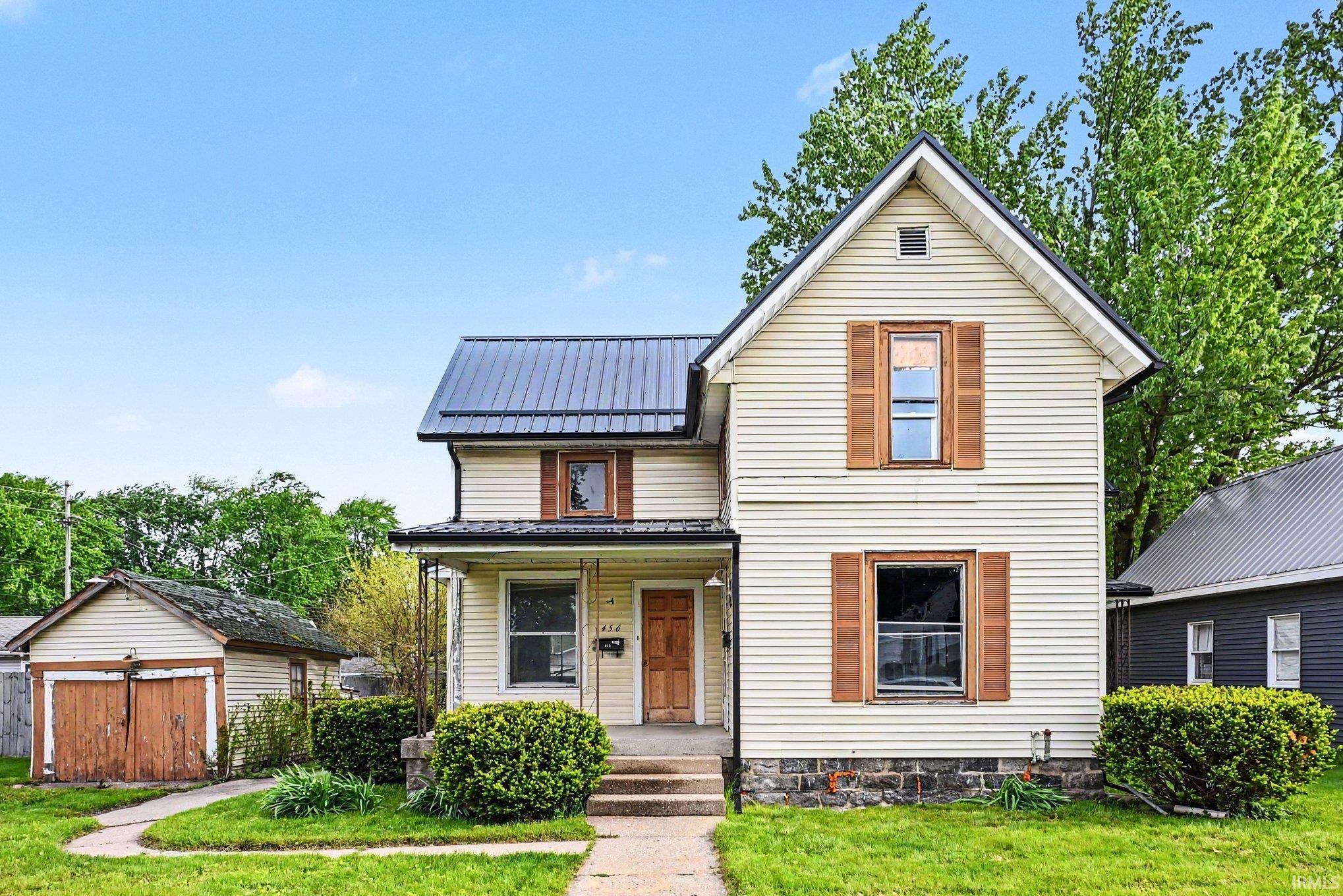 456 E Walnut Street Nappanee IN 46550