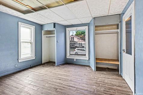 456 E Walnut Street Nappanee IN 46550