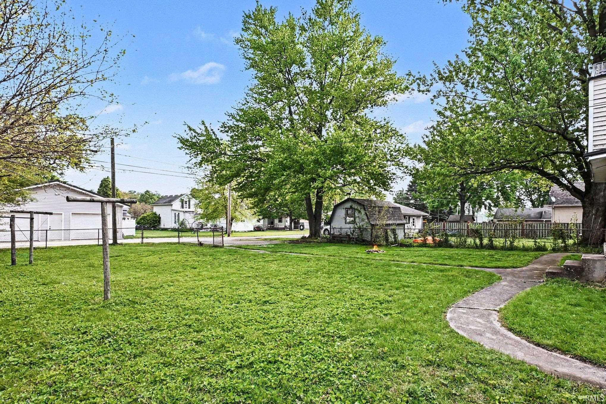 456 E Walnut Street Nappanee IN 46550