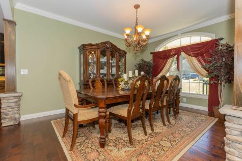 2575 Woodstone Lane Evansville IN 47712