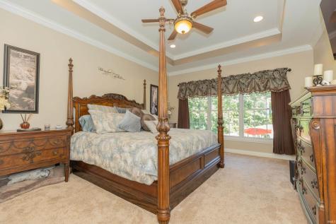 2575 Woodstone Lane Evansville IN 47712