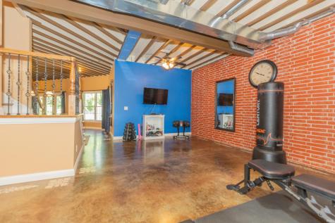 2575 Woodstone Lane Evansville IN 47712