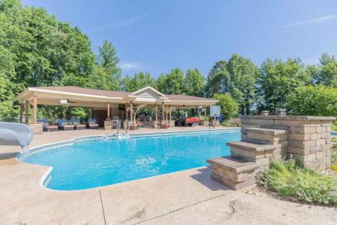 2575 Woodstone Lane Evansville IN 47712