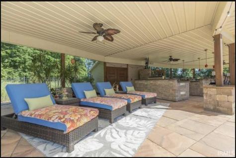 2575 Woodstone Lane Evansville IN 47712