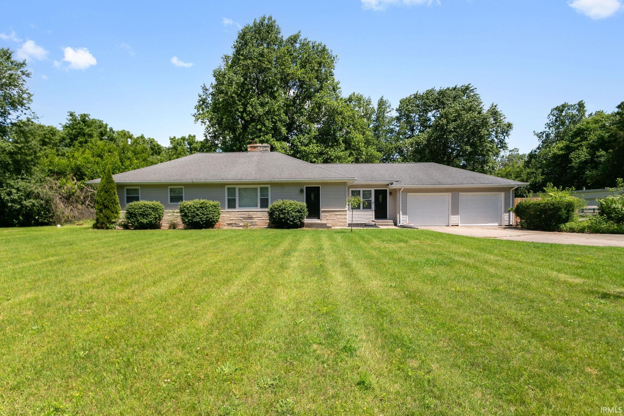 11103 Edison Road Osceola IN 46561