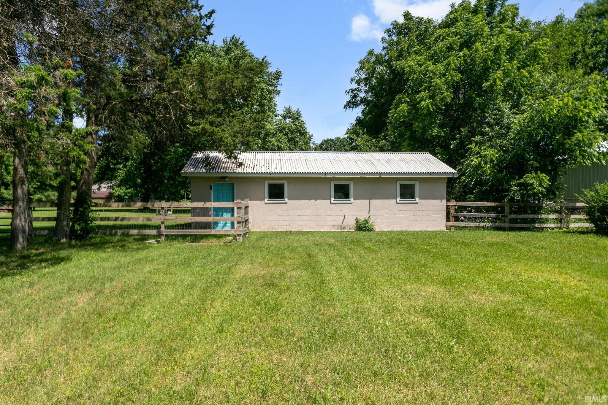 11103 Edison Road Osceola IN 46561