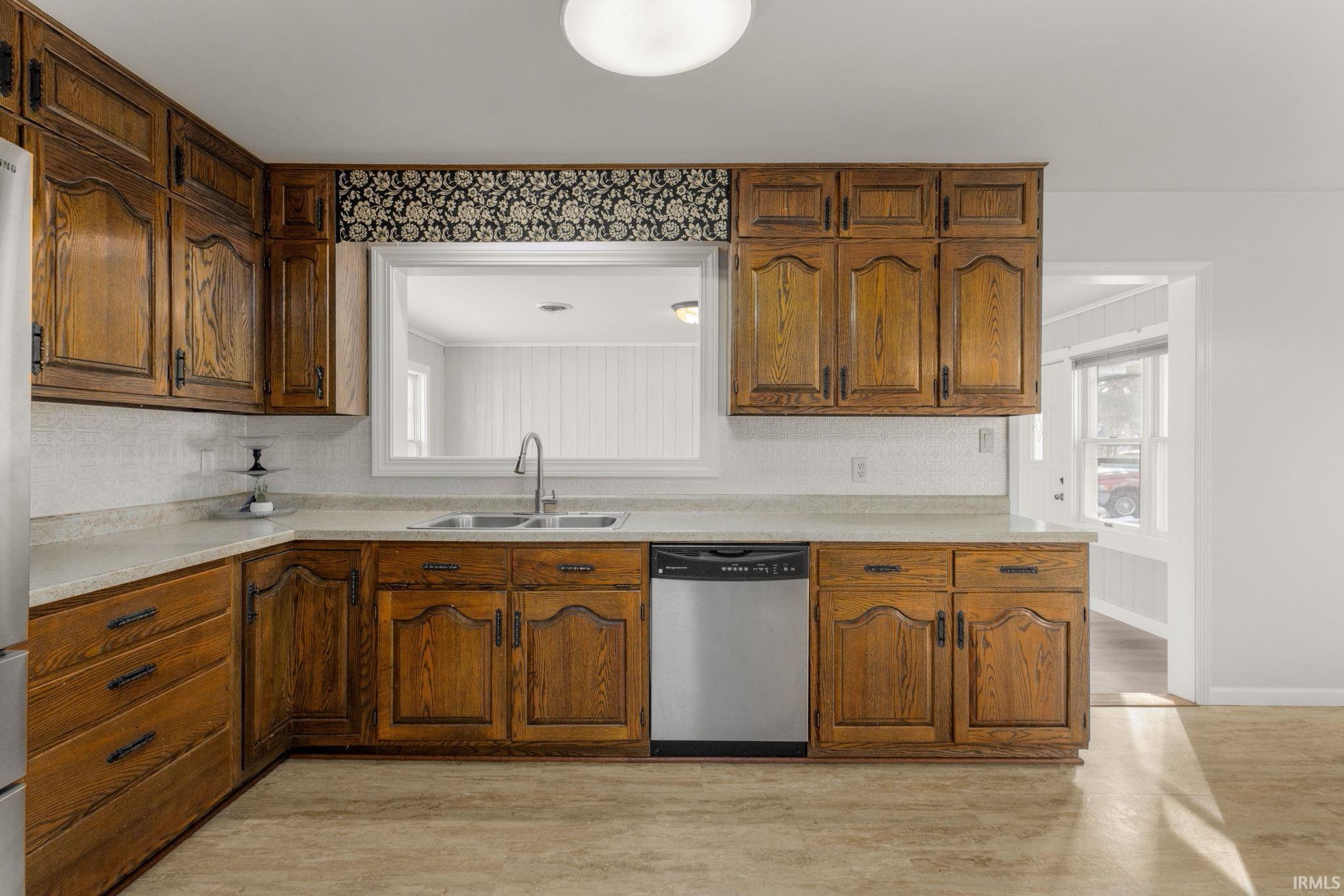 11103 Edison Road Osceola IN 46561