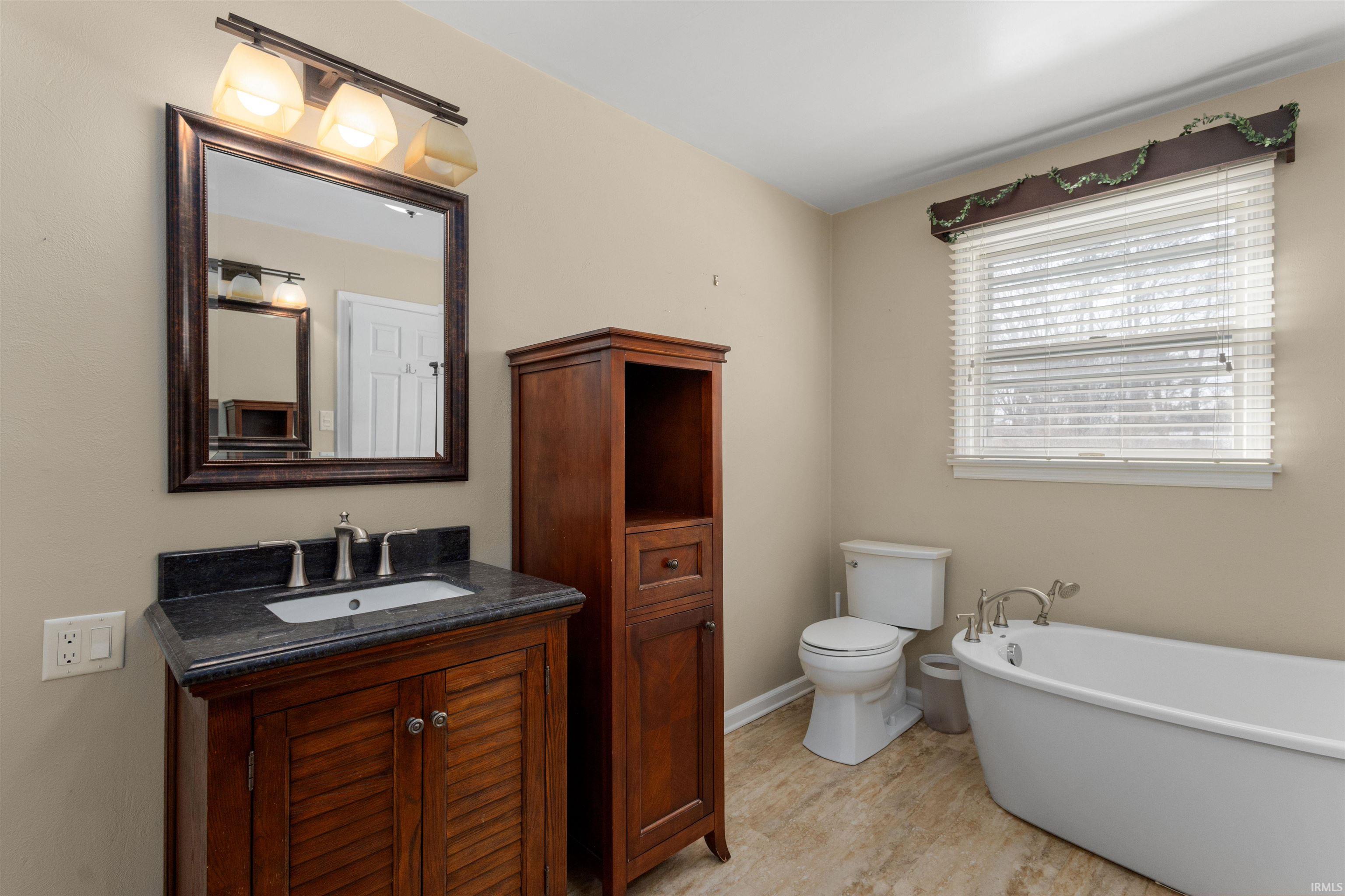 11103 Edison Road Osceola IN 46561