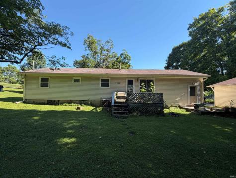 1852 Hancock Avenue Mitchell IN 47446