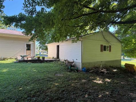 1852 Hancock Avenue Mitchell IN 47446