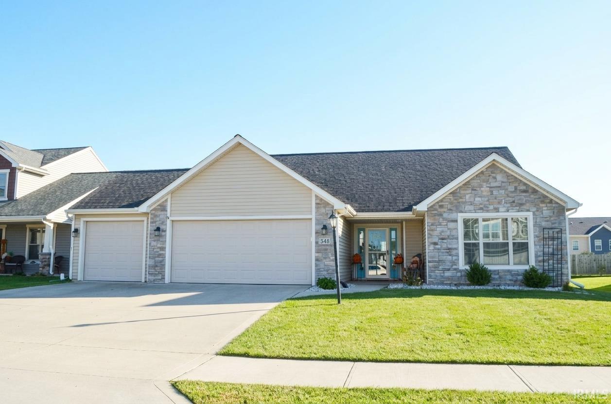 548 Caracol Court Fort Wayne IN 46845