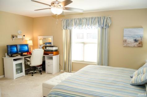 548 Caracol Court Fort Wayne IN 46845
