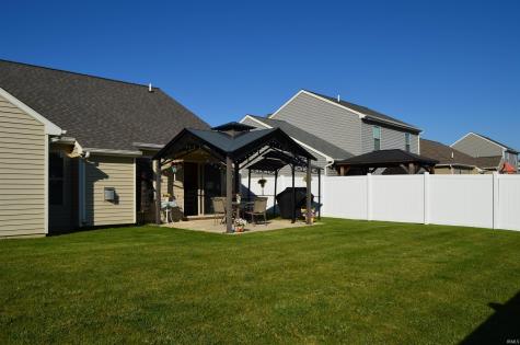 548 Caracol Court Fort Wayne IN 46845