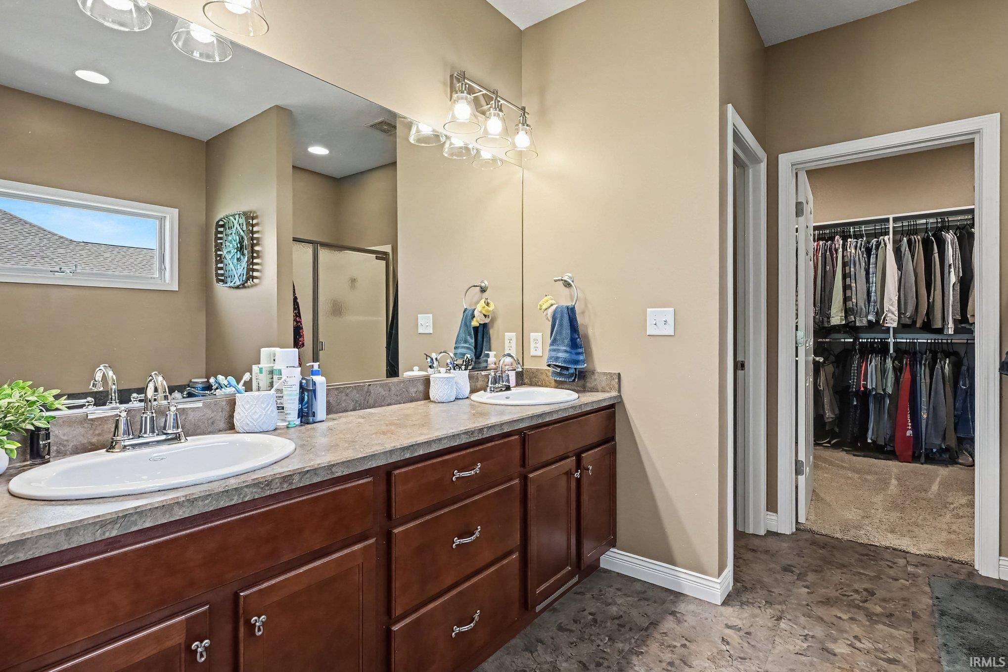 124 Westgate Boulevard Wakarusa IN 46573