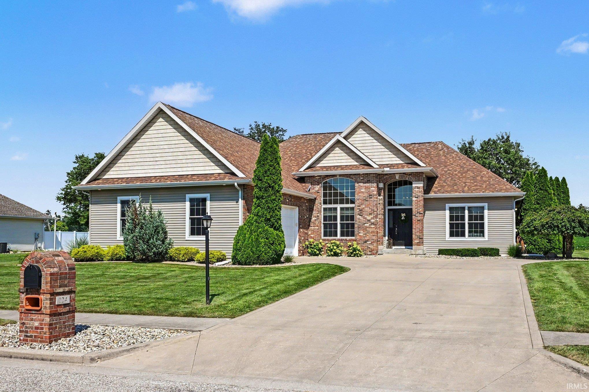 124 Westgate Boulevard Wakarusa IN 46573