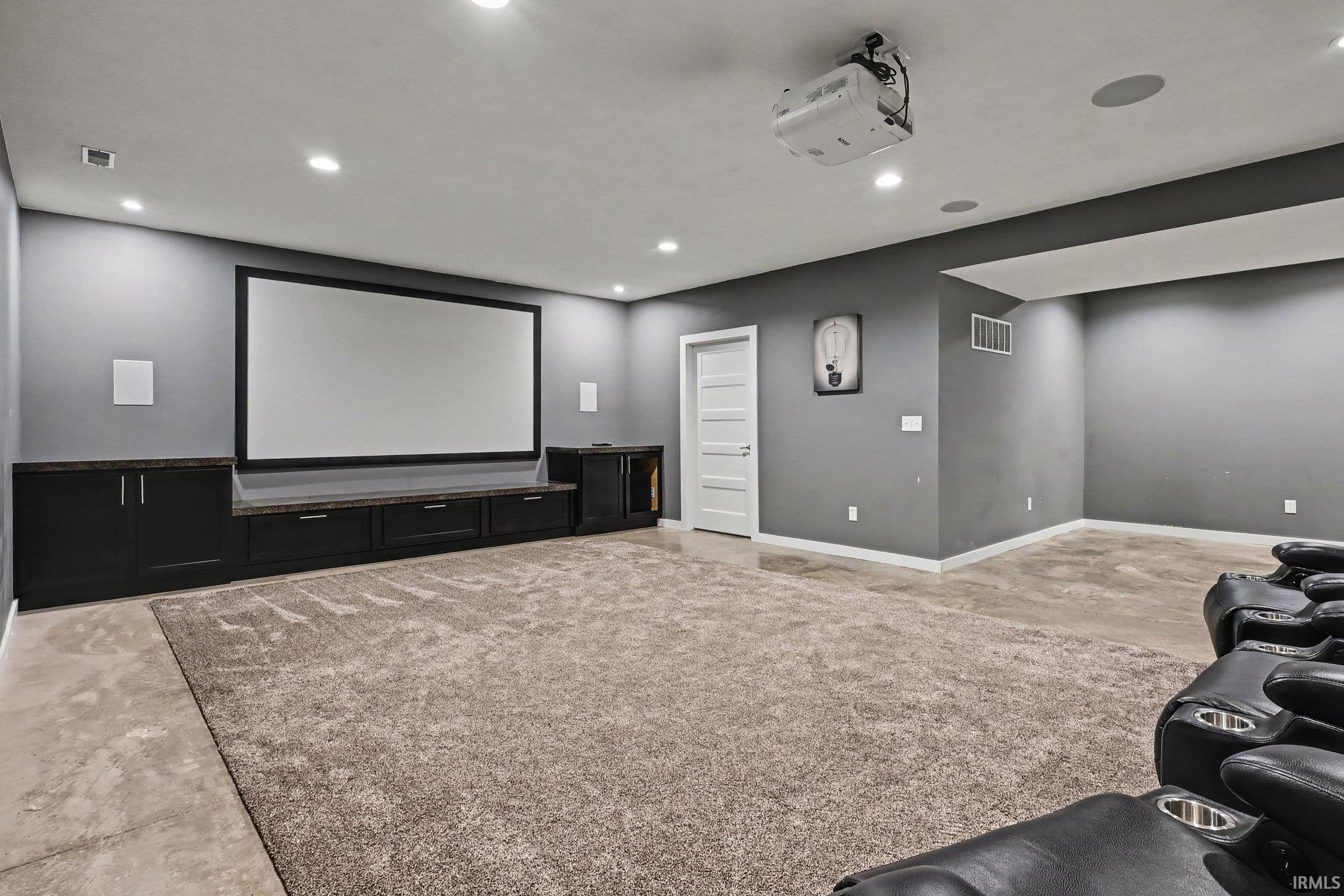 124 Westgate Boulevard Wakarusa IN 46573