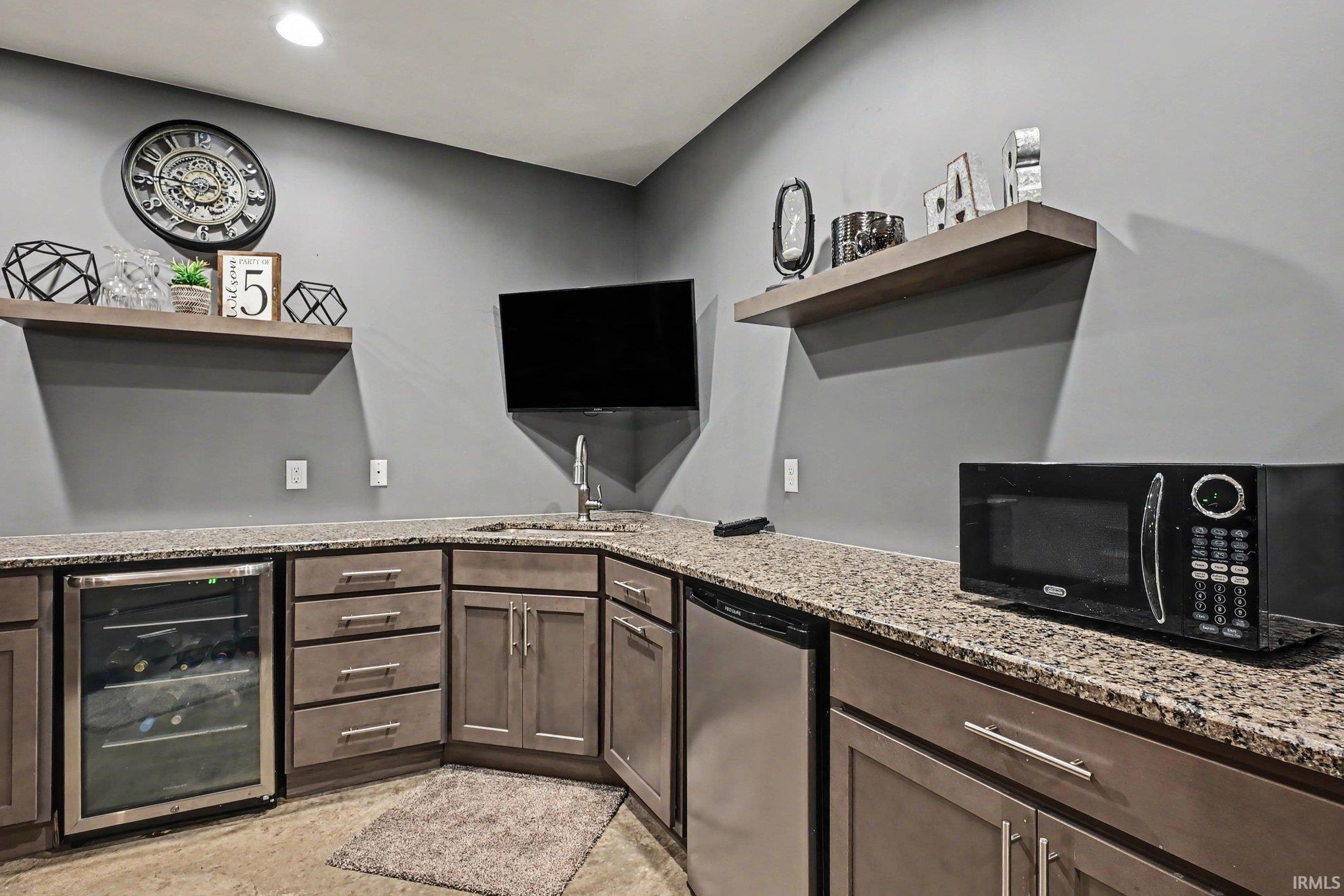 124 Westgate Boulevard Wakarusa IN 46573