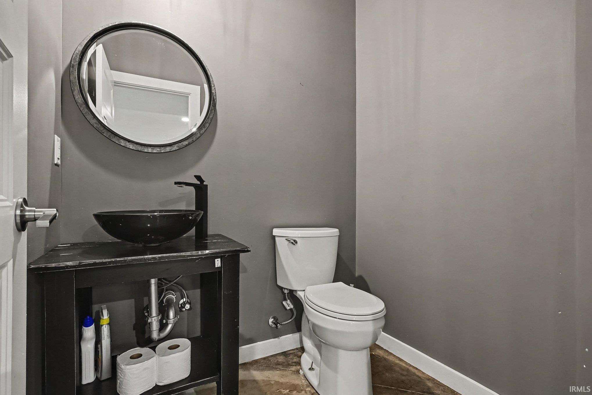 124 Westgate Boulevard Wakarusa IN 46573