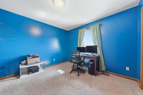 1718 Noble Kinsmen Place Fort Wayne IN 46818