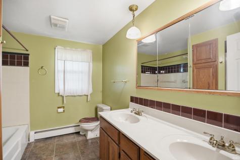 1720 Forest Downs Drive Fort Wayne IN 46815