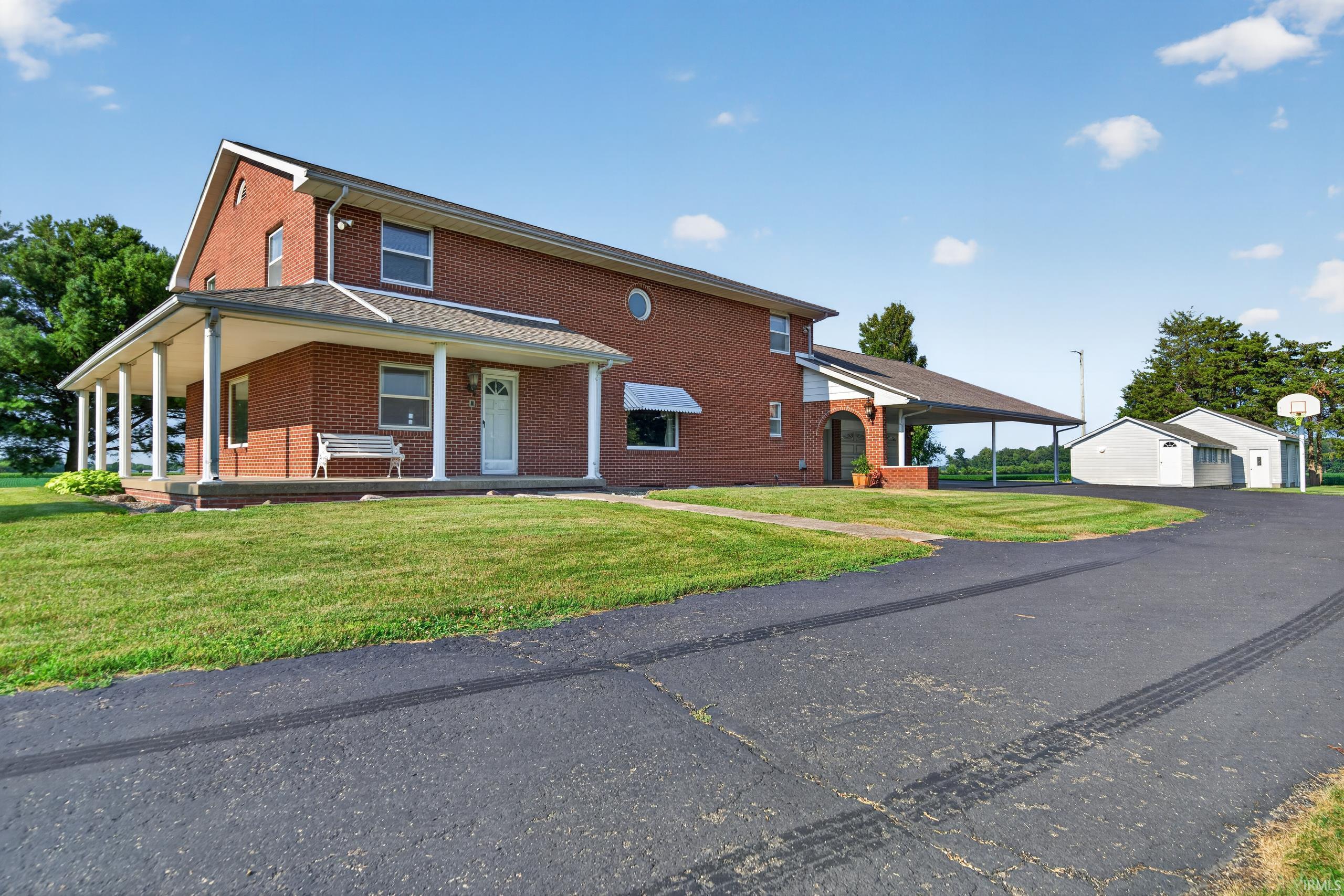 8629 S 150 West Bunker Hill IN 46914