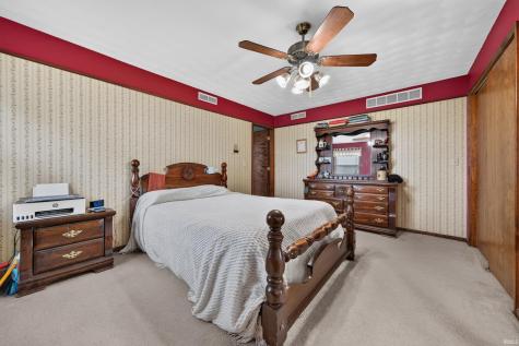 8629 S 150 West Bunker Hill IN 46914