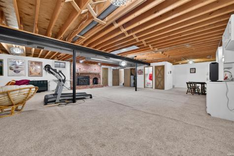 8629 S 150 West Bunker Hill IN 46914
