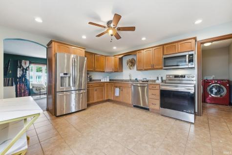 1206 Superior Drive Auburn IN 46706