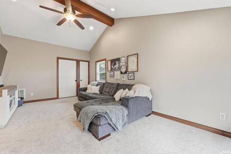 1206 Superior Drive Auburn IN 46706
