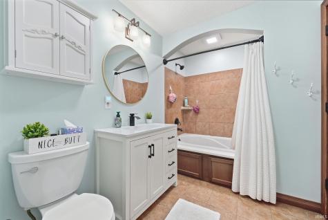 1206 Superior Drive Auburn IN 46706