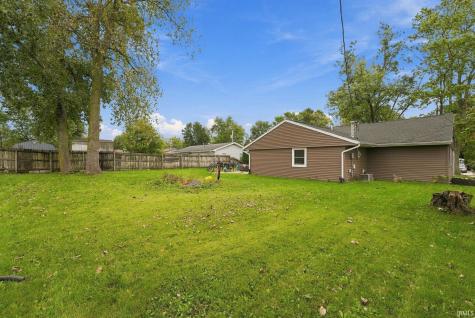1206 Superior Drive Auburn IN 46706