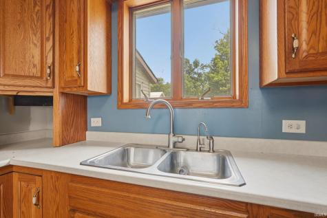 10147 N Meridian Road Ossian IN 46770