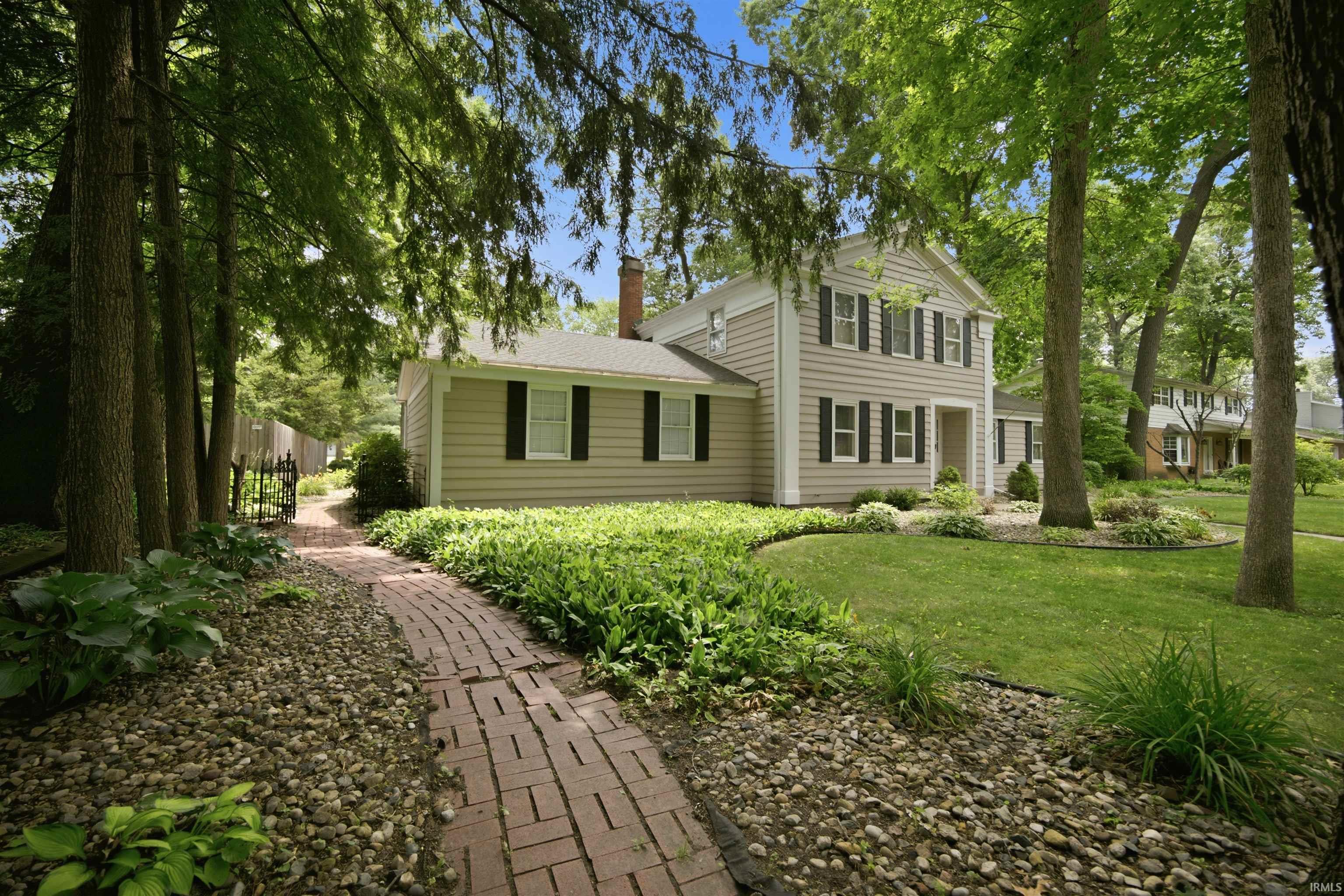 1528 Dogwood Drive Elkhart IN 46514