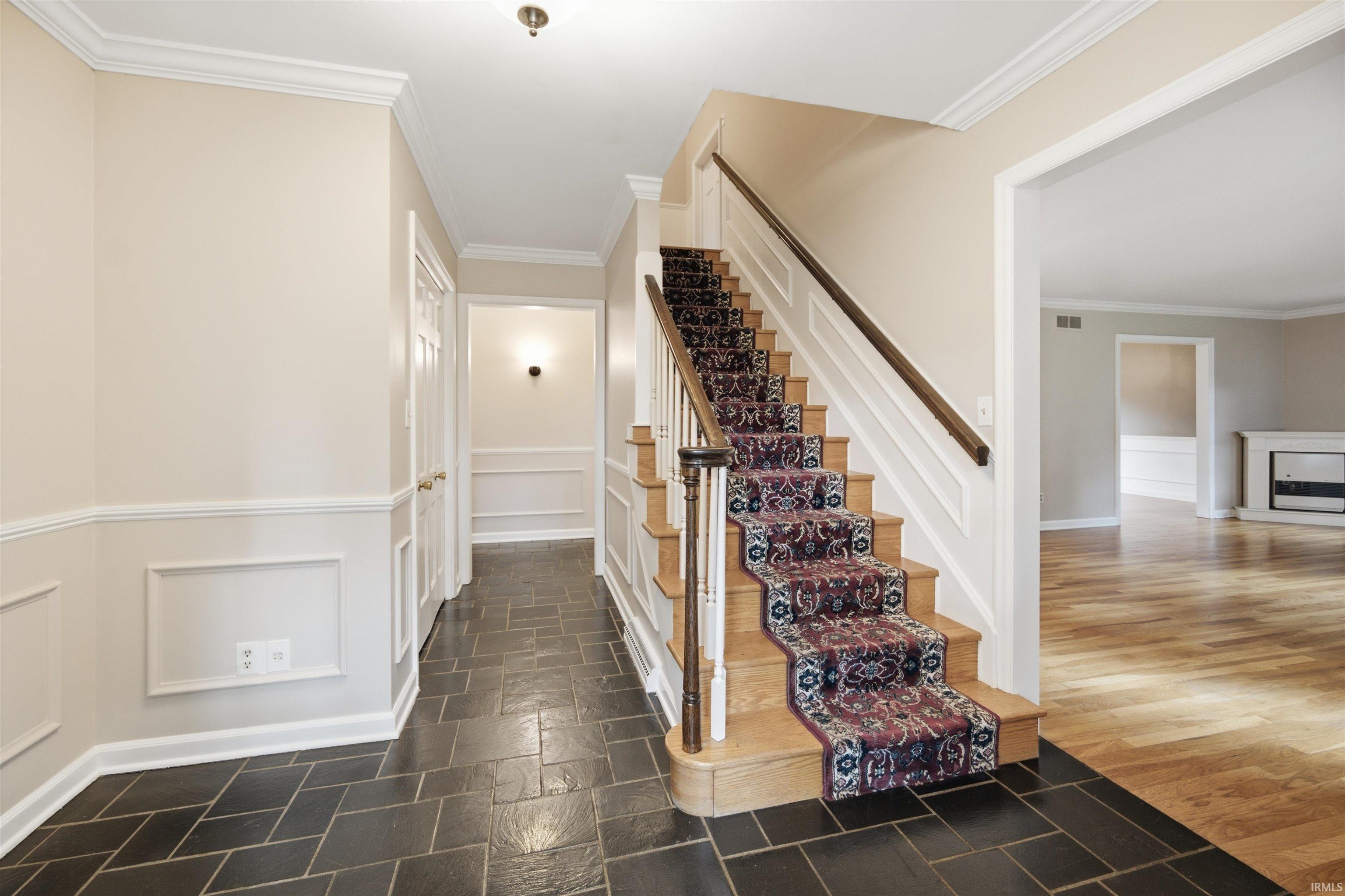 1528 Dogwood Drive Elkhart IN 46514