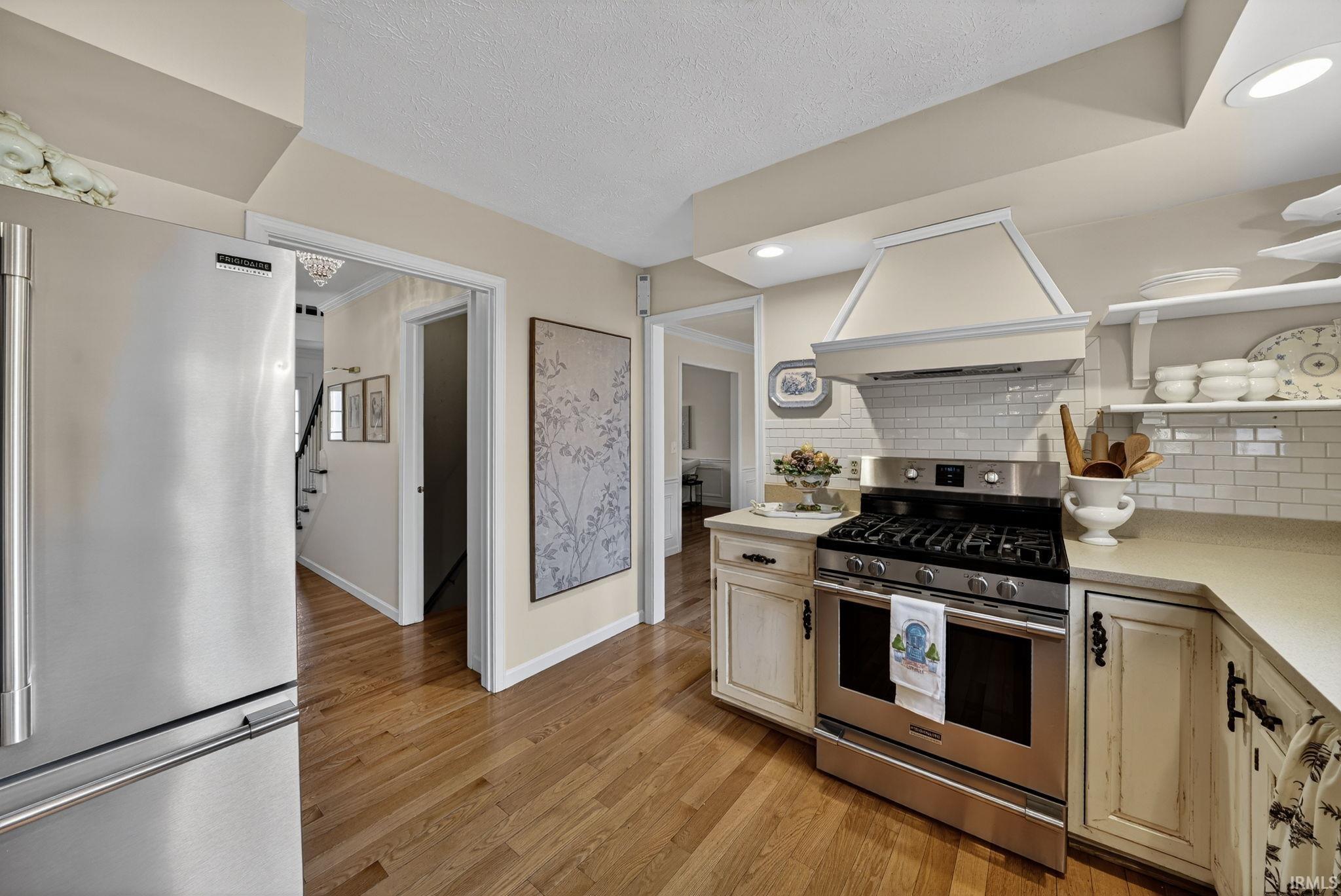 15587 Signal Hill Court Granger IN 46530