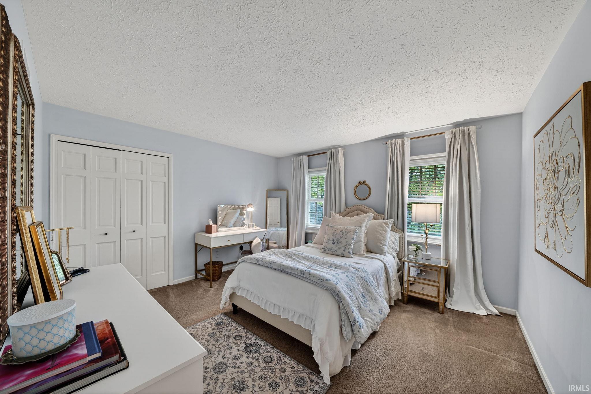 15587 Signal Hill Court Granger IN 46530
