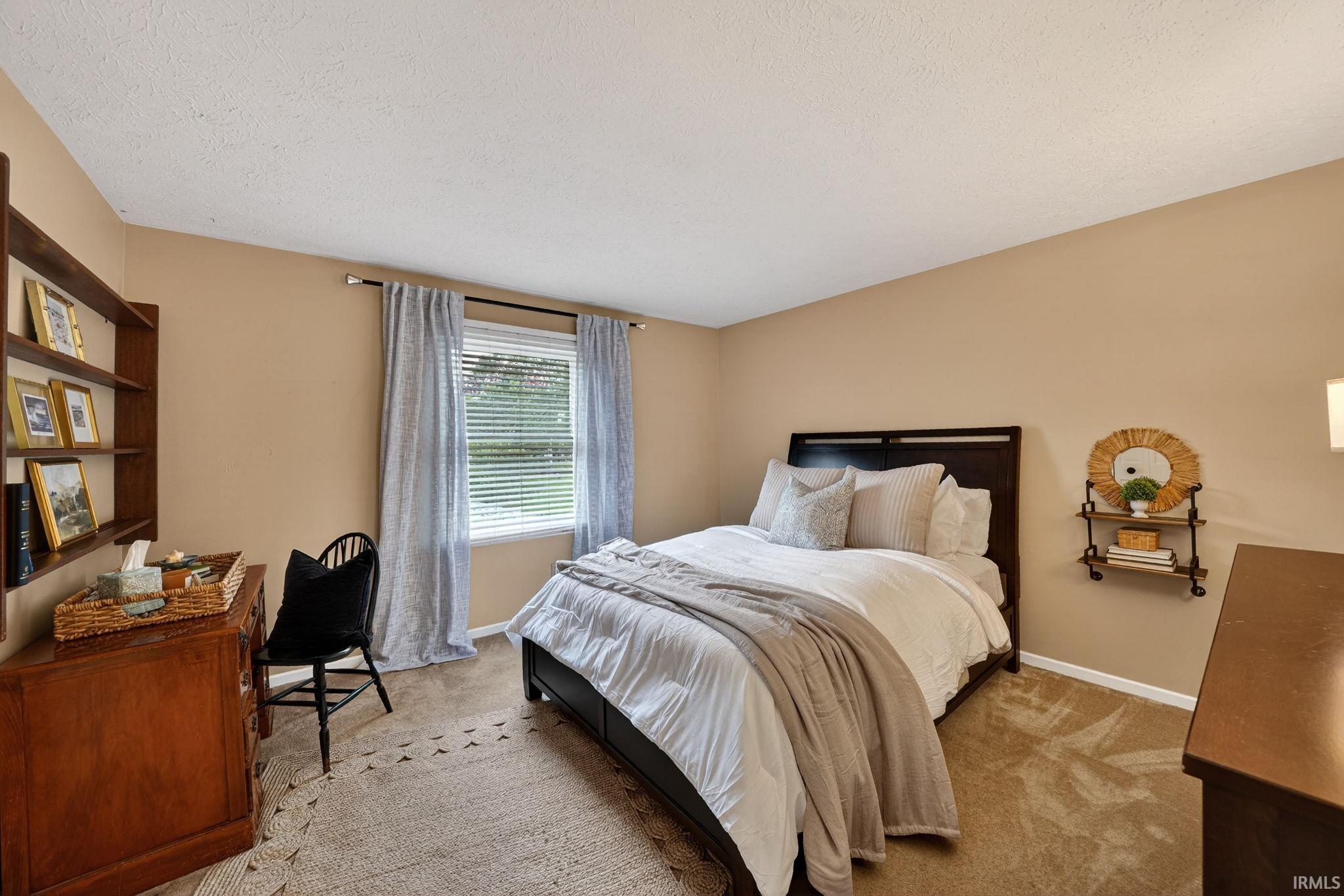 15587 Signal Hill Court Granger IN 46530