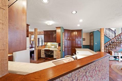 925 W Oakwood Lane Paoli IN 47454