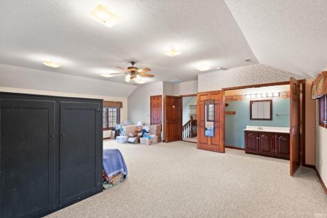 925 W Oakwood Lane Paoli IN 47454