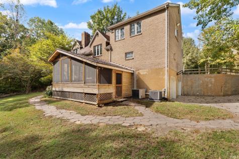 925 W Oakwood Lane Paoli IN 47454