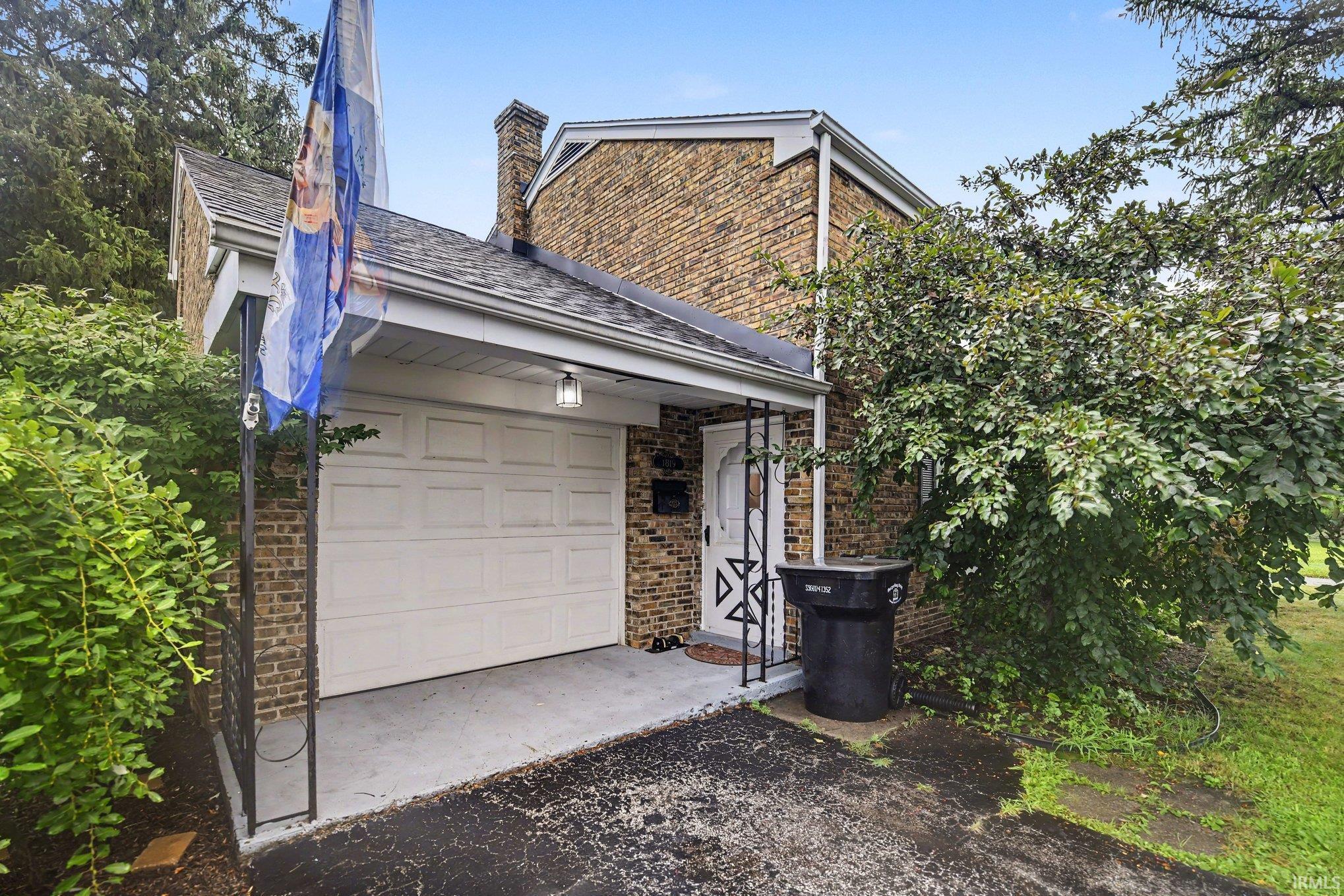 1819 Mckinley Avenue South Bend IN 46617