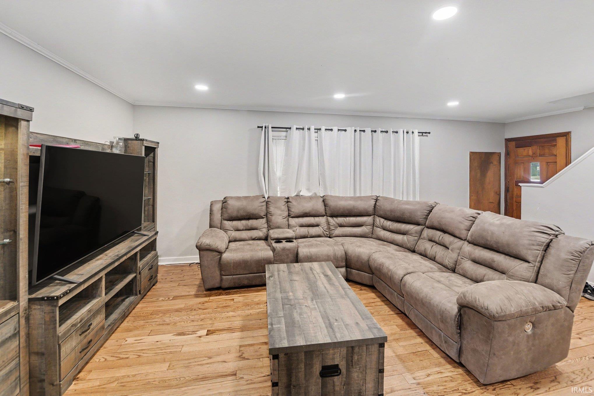 1819 Mckinley Avenue South Bend IN 46617