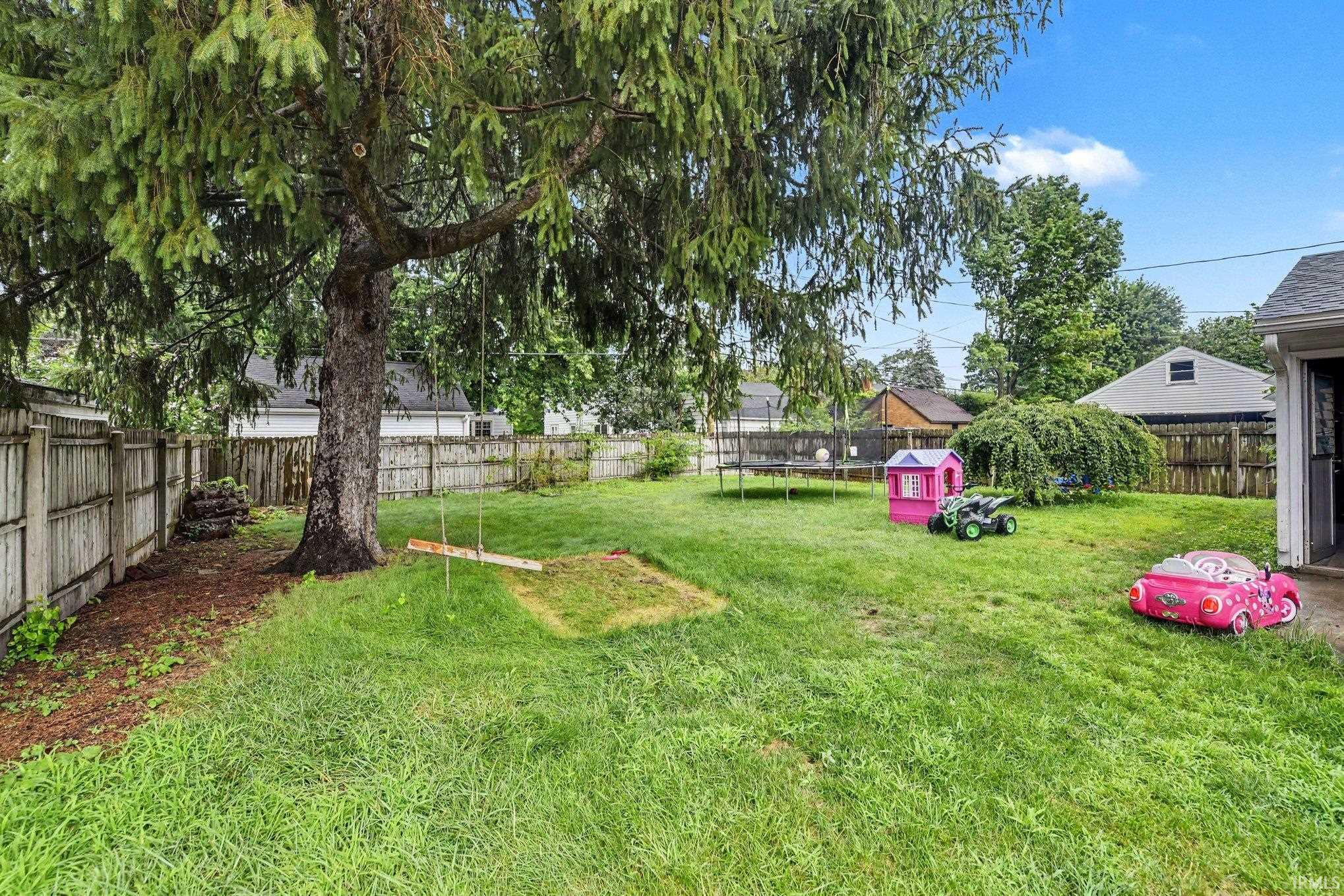 1819 Mckinley Avenue South Bend IN 46617
