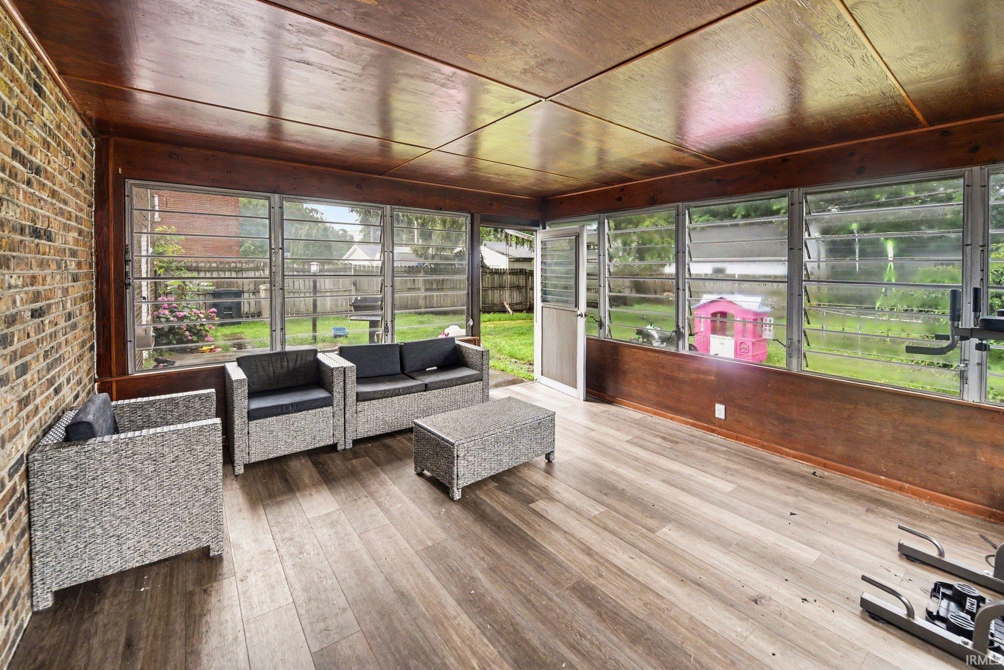 1819 Mckinley Avenue South Bend IN 46617