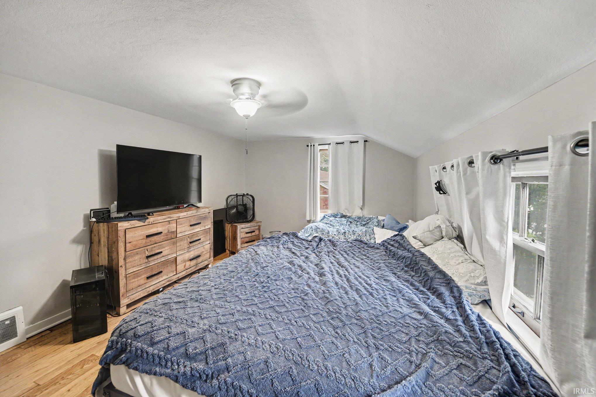 1819 Mckinley Avenue South Bend IN 46617
