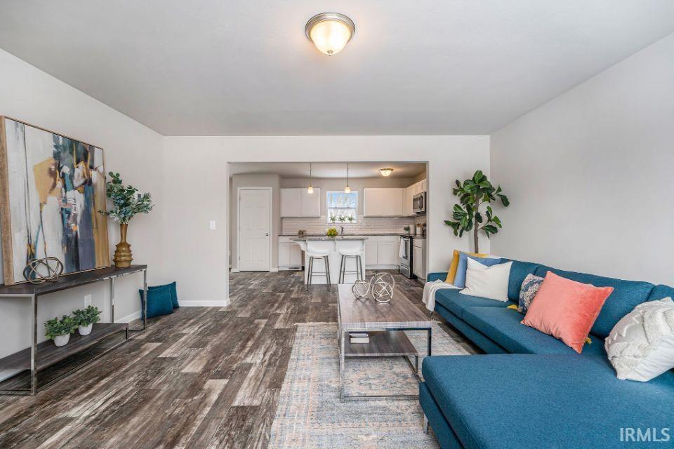 1324 Mackey Drive South Bend IN 46614