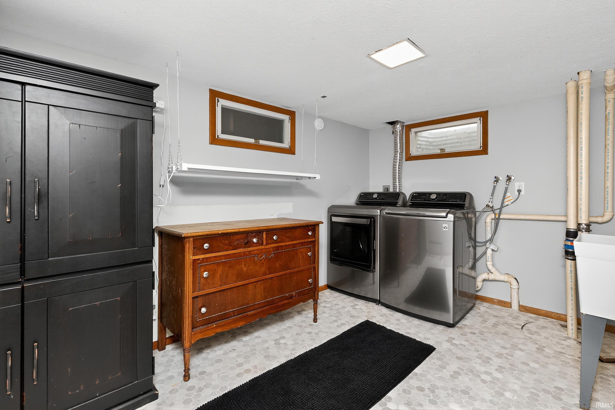 25955 Lake Drive Elkhart IN 46514